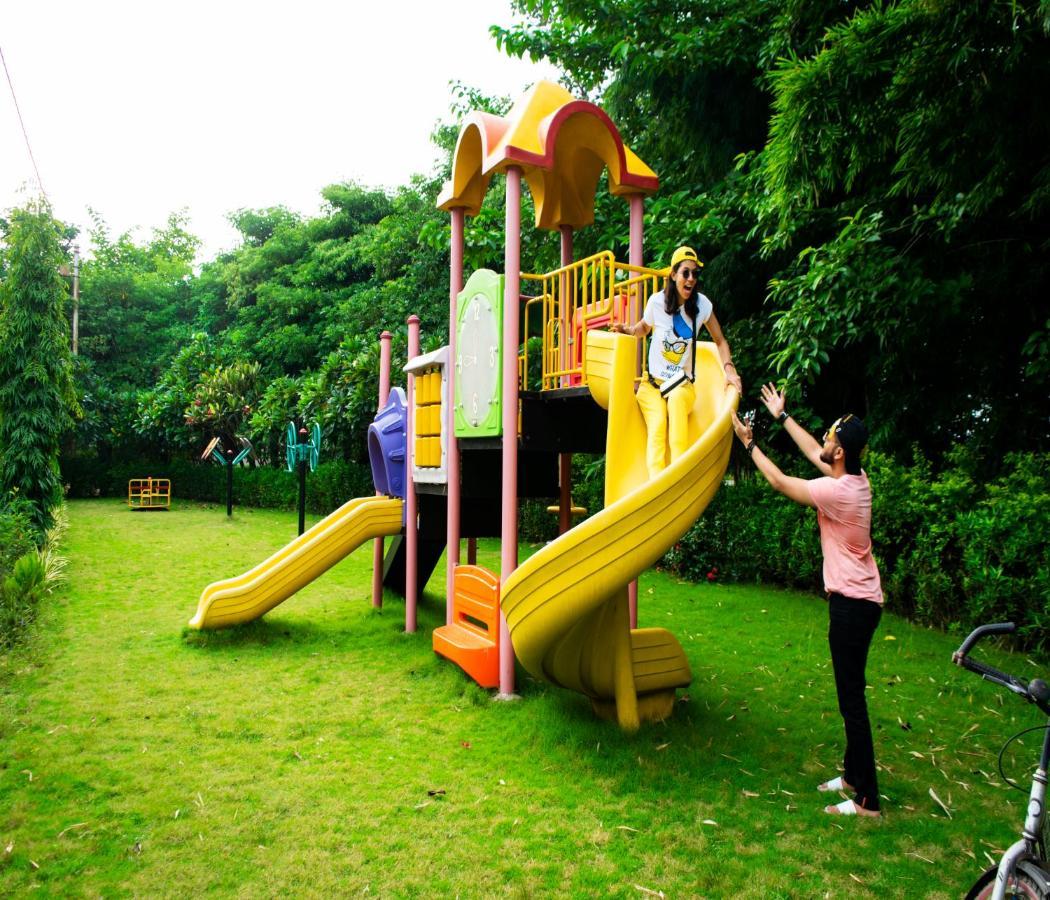 Olive Resort & Villas Khawāsa 外观 照片