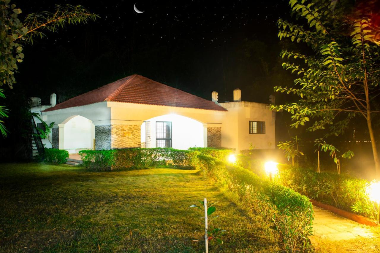 Olive Resort & Villas Khawāsa 外观 照片